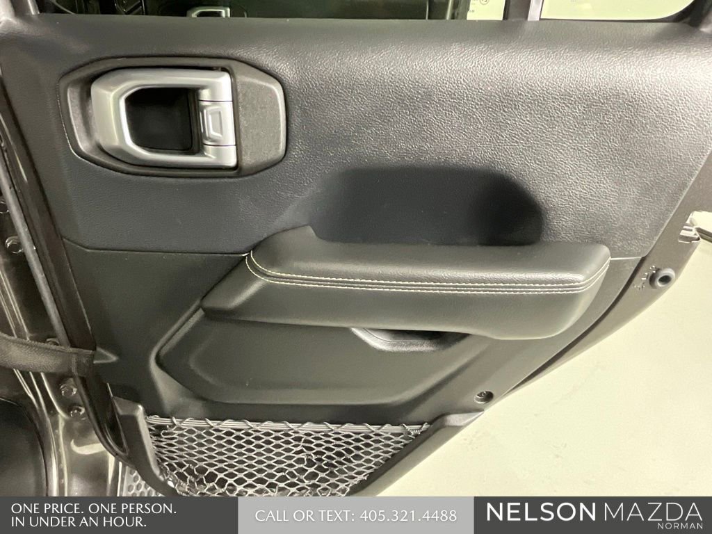 Used 2019 Jeep Wrangler Unlimited Sahara w/ Safety Group image 22