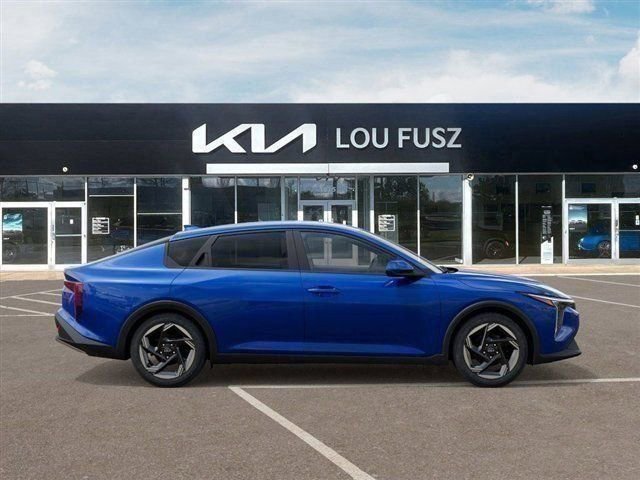 New 2026 Kia K4 EX image 7