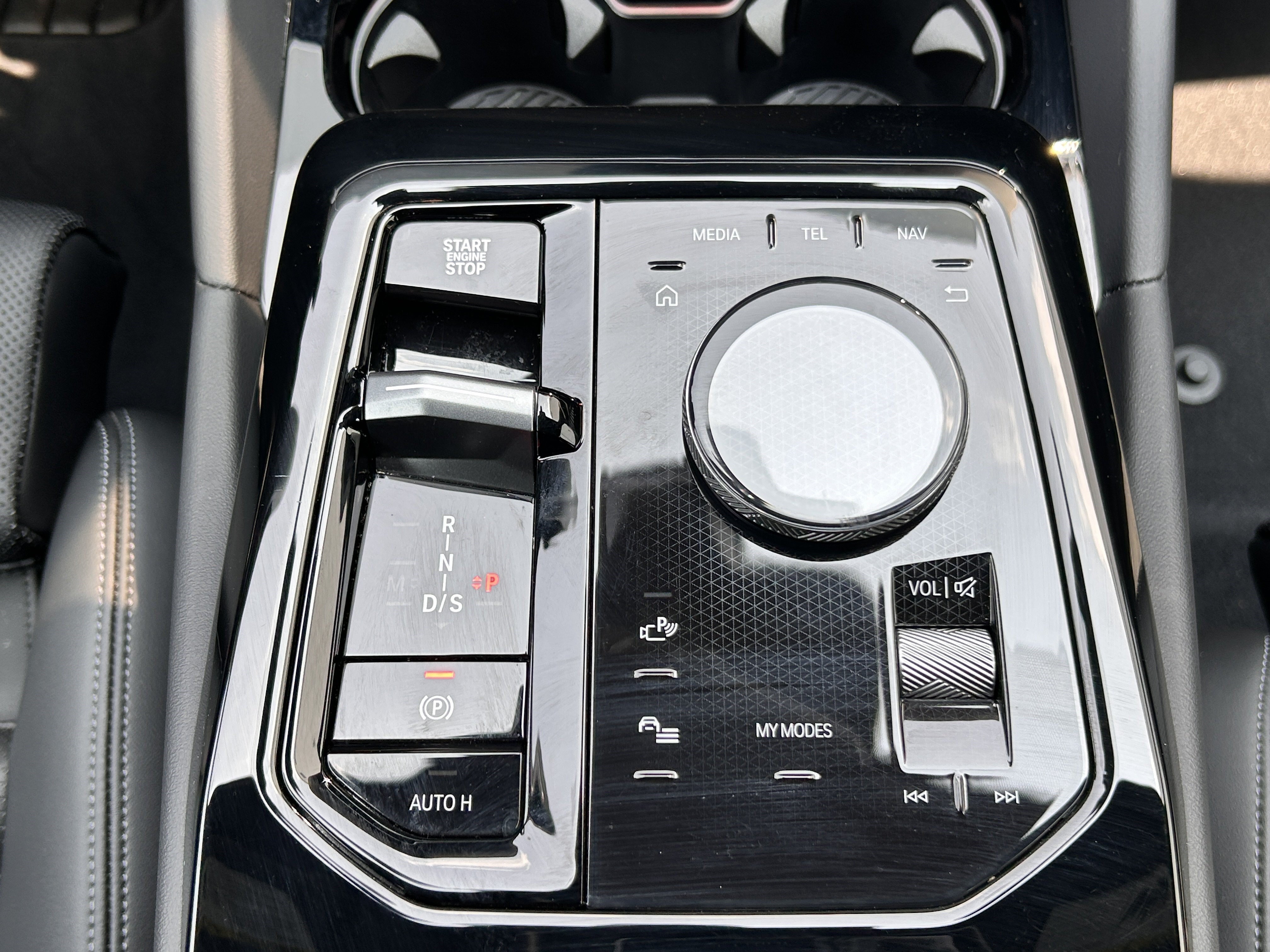 Certified 2026 BMW 530i RWD image 13