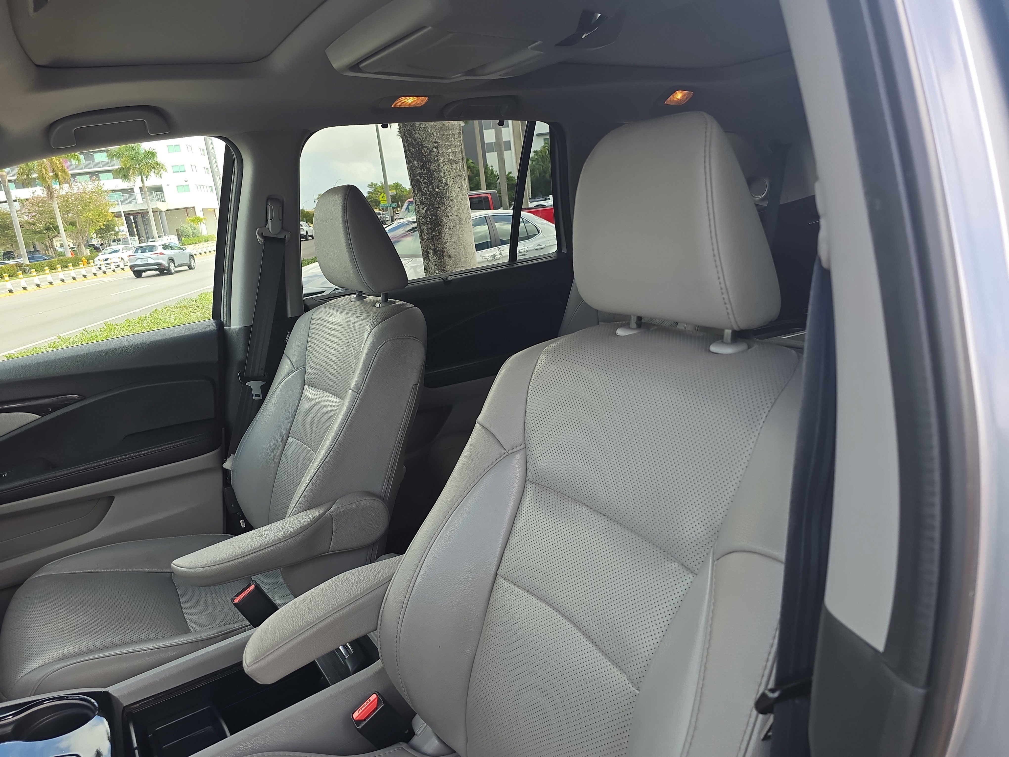Certified 2019 Honda Pilot Elite image 19