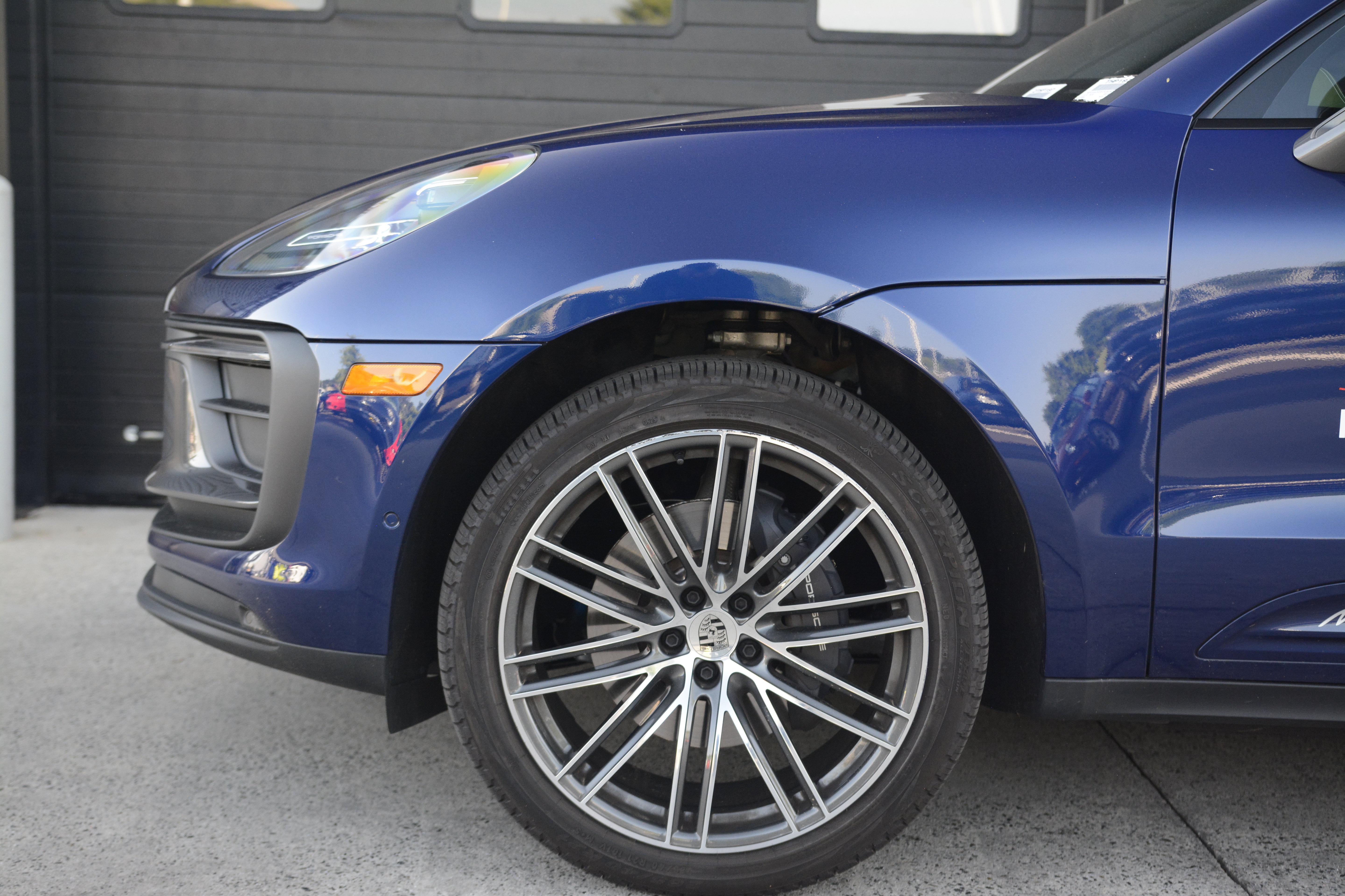 Certified 2026 Porsche Macan Turbo AWD/4WD image 30