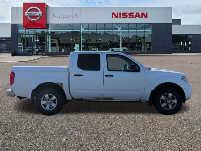 Used 2012 Nissan Frontier SV AWD/4WD image 8