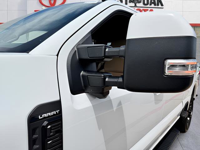 Used 2023 Ford F250 Lariat w/ Sport Appearance Package AWD/4WD image 5