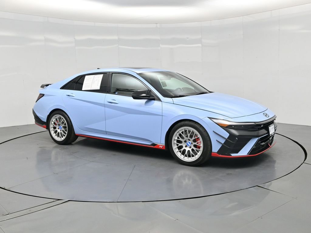 Used 2025 Hyundai Elantra N image 22