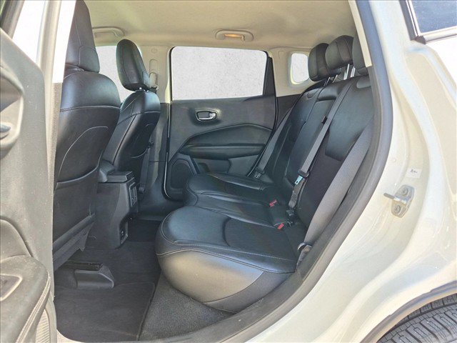 Used 2021 Jeep Compass Latitude FWD image 18