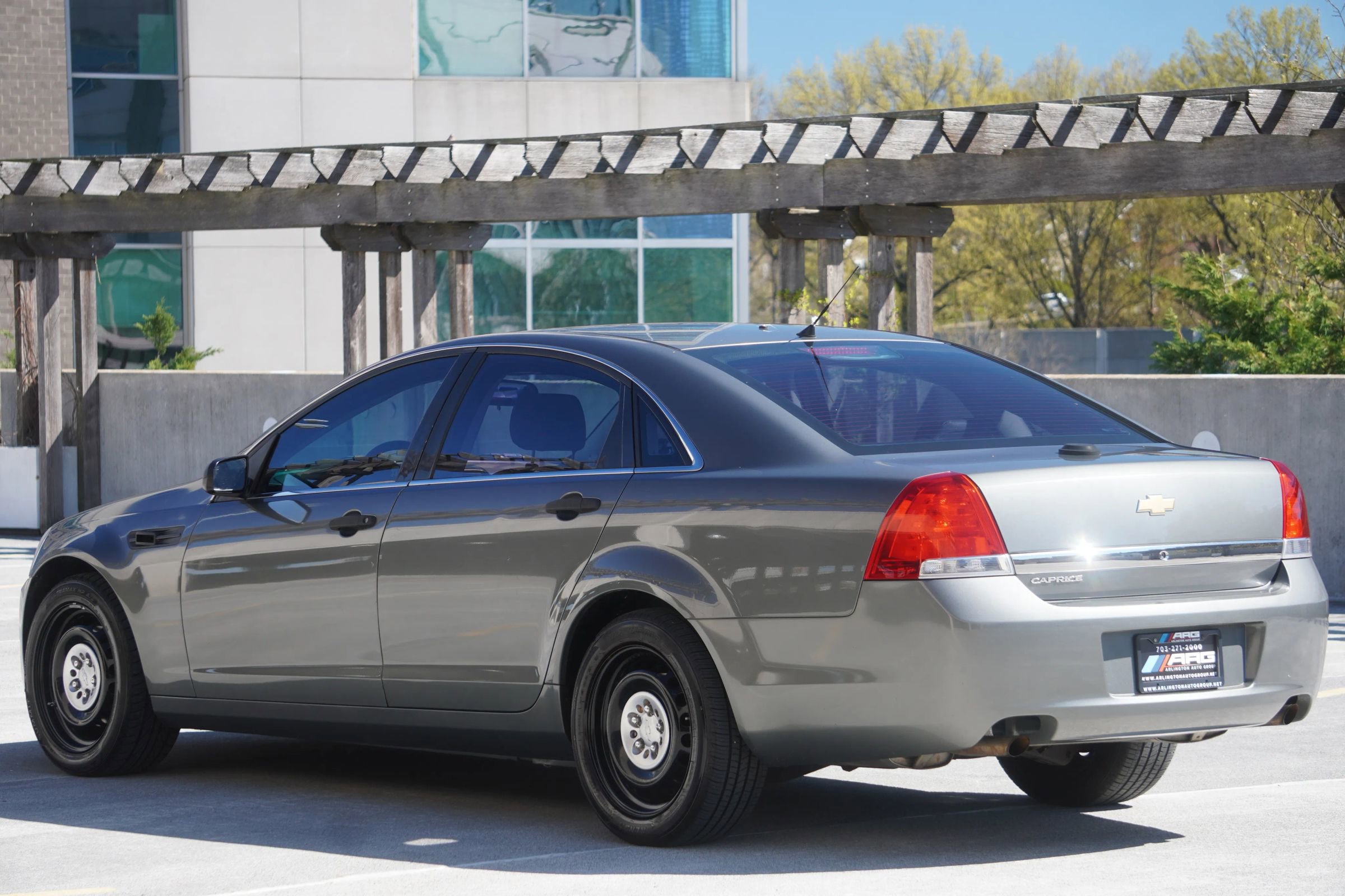 Used 2013 Chevrolet Caprice RWD image 8