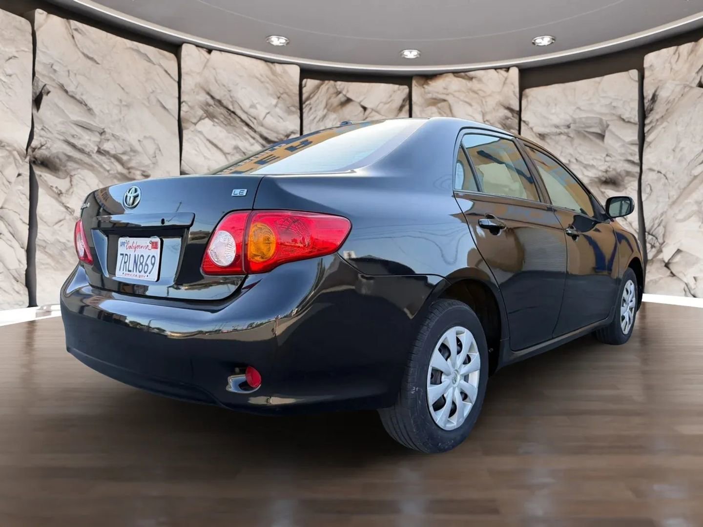 Used 2010 Toyota Corolla LE FWD image 26