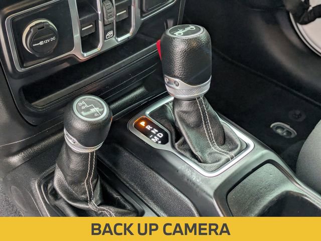 Used 2019 Jeep Wrangler Unlimited Sahara AWD/4WD image 19
