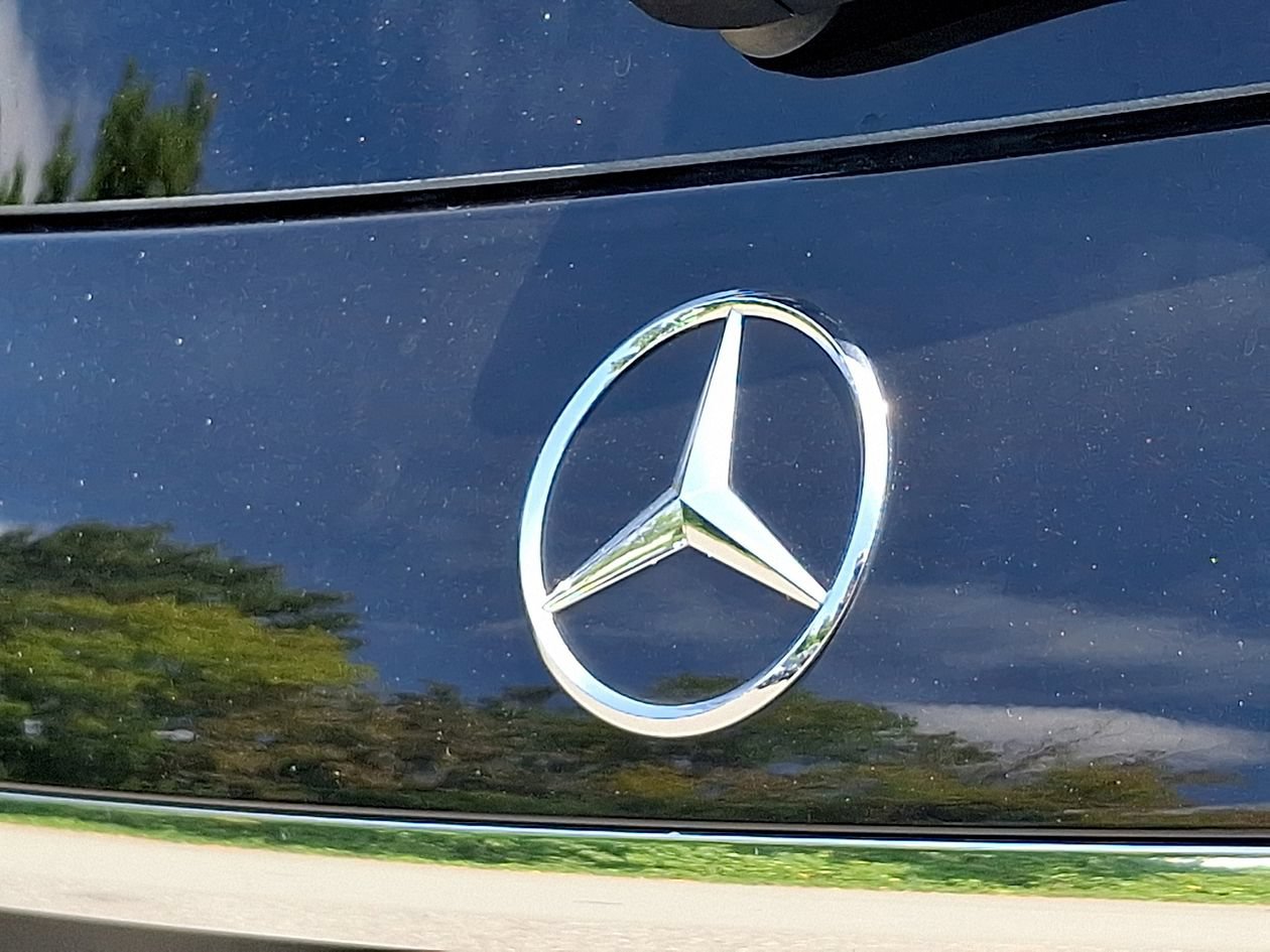 Used 2021 Mercedes-Benz GLE 350 w/ 3rd Row Seat Package image 30
