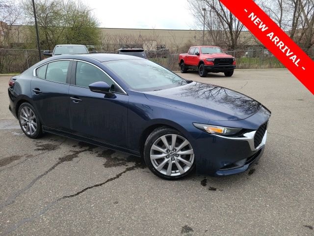 Used 2020 MAZDA MAZDA3 Sedan w/ Select Package image 1