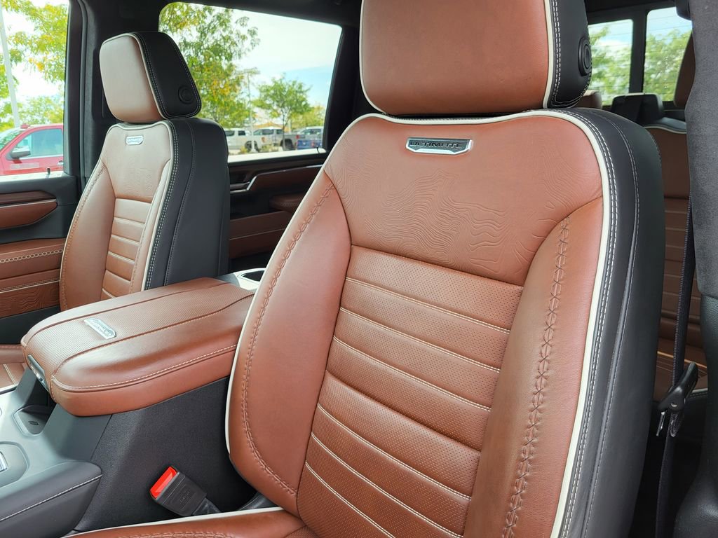 Used 2024 GMC Sierra 2500 Denali Ultimate w/ Max Trailering Package image 21