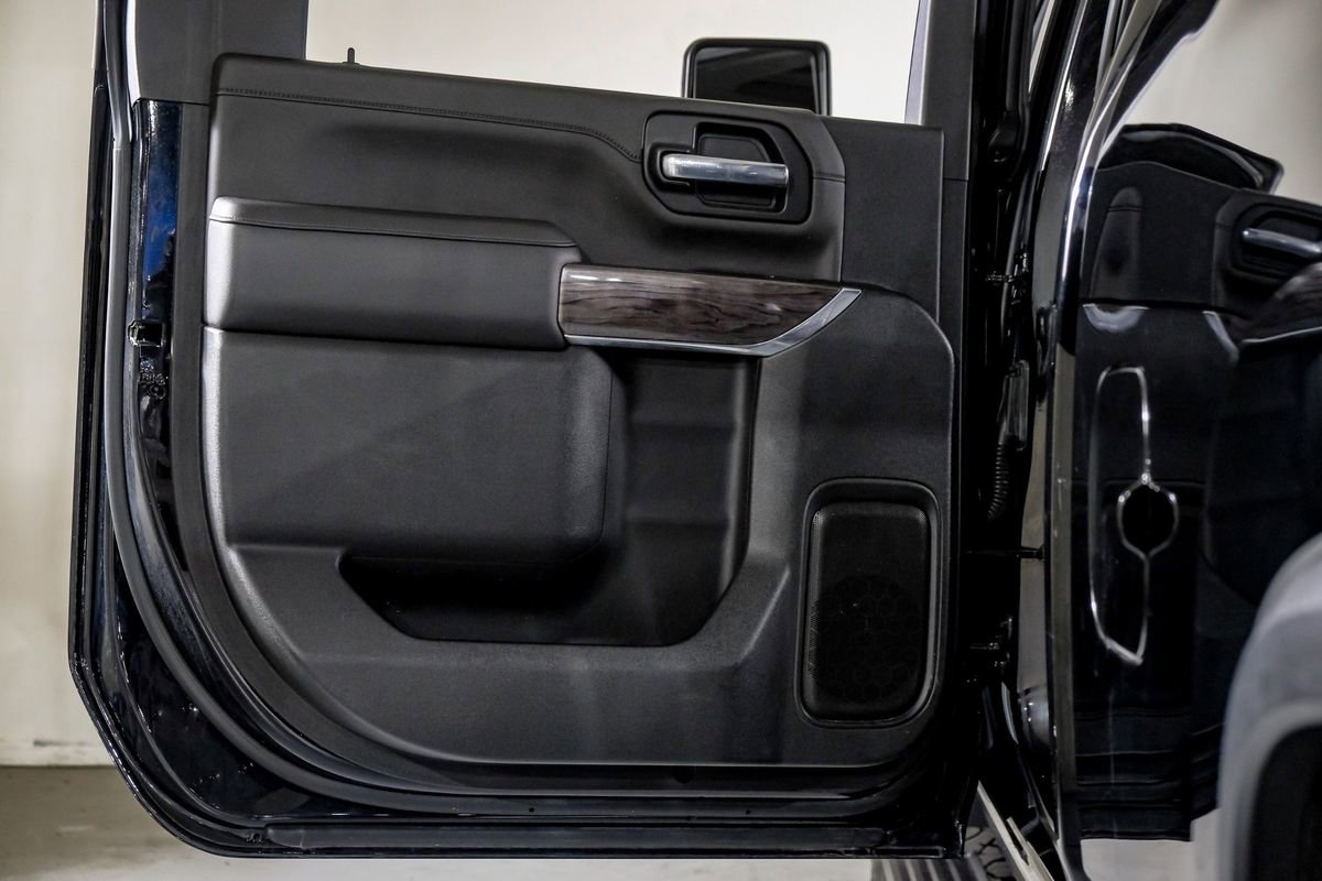 Used 2022 Chevrolet Silverado 2500 LTZ w/ LTZ Plus Package image 36