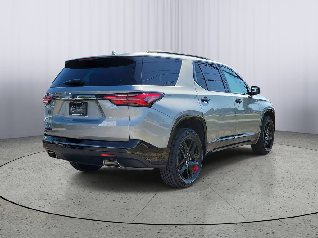 Used 2024 Chevrolet Traverse Premier w/ Redline Edition FWD image 4