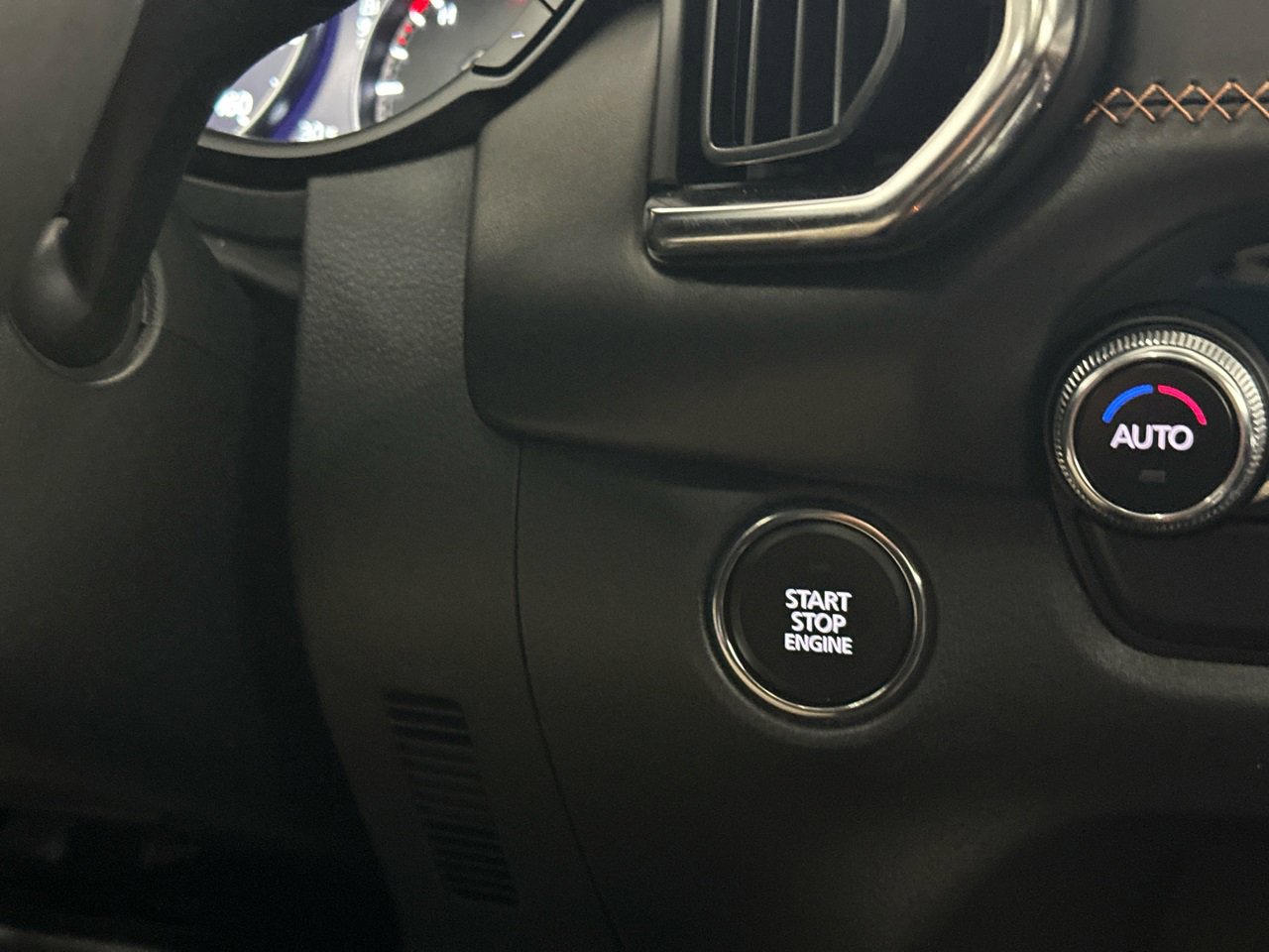 Certified 2025 MAZDA CX-50 AWD 2.5 S w/ Weather Package image 29