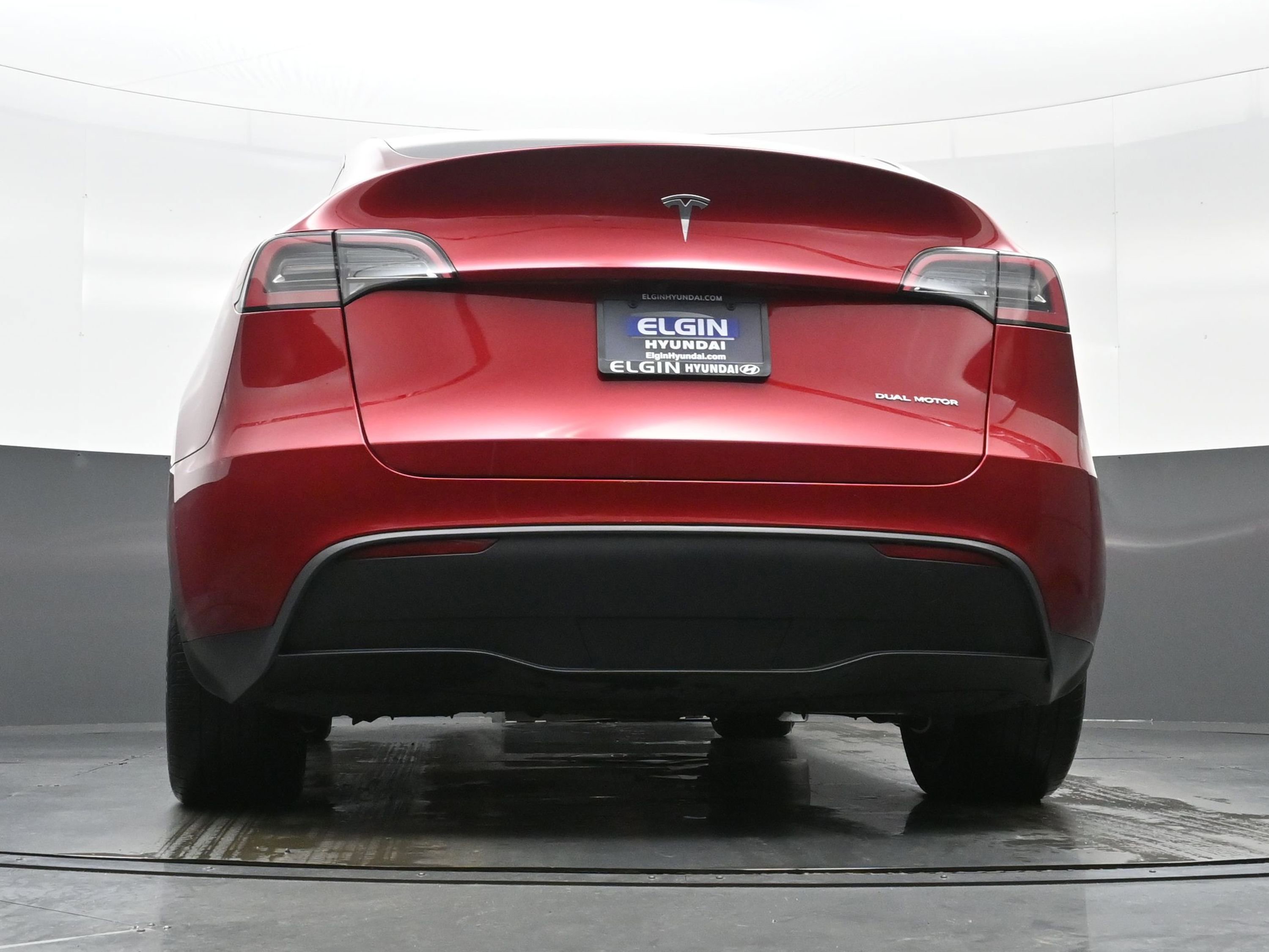Used 2024 Tesla Model Y Long Range image 31