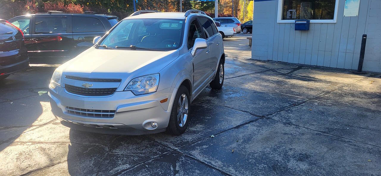 Used 2012 Chevrolet Captiva Sport LT w/ Convenience Package image 2