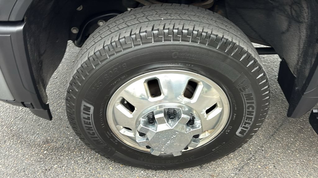 Used 2024 GMC Sierra 3500 Denali Ultimate AWD/4WD image 33