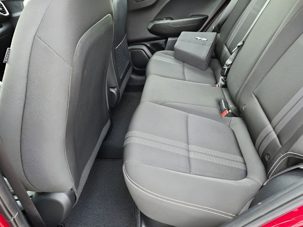 Used 2022 Hyundai Venue SEL image 20