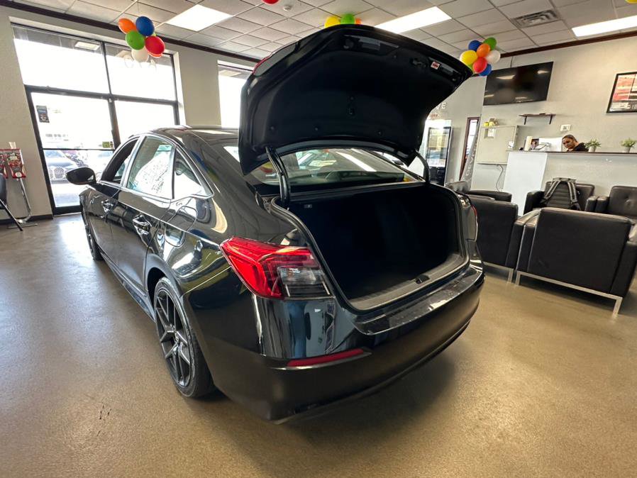 Used 2022 Honda Civic Sport image 11