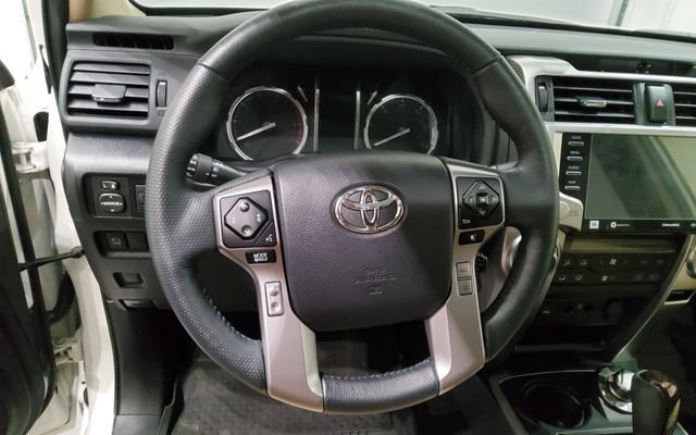 Used 2023 Toyota 4Runner Limited AWD/4WD image 28