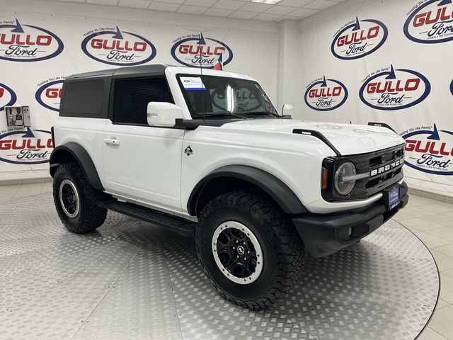 Certified 2023 Ford Bronco Outer Banks w/ Sasquatch Package
