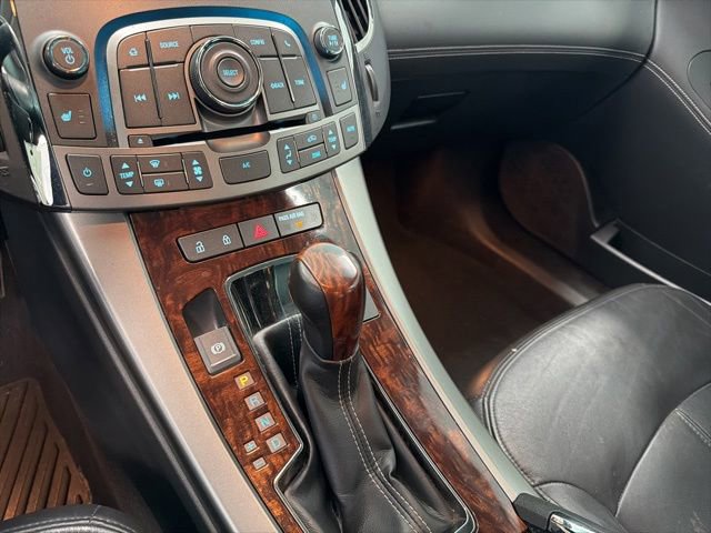 Used 2013 Buick LaCrosse Leather FWD image 22