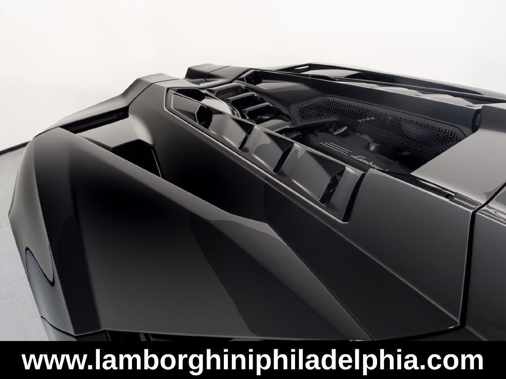 Used 2026 Lamborghini Revuelto AWD/4WD image 48