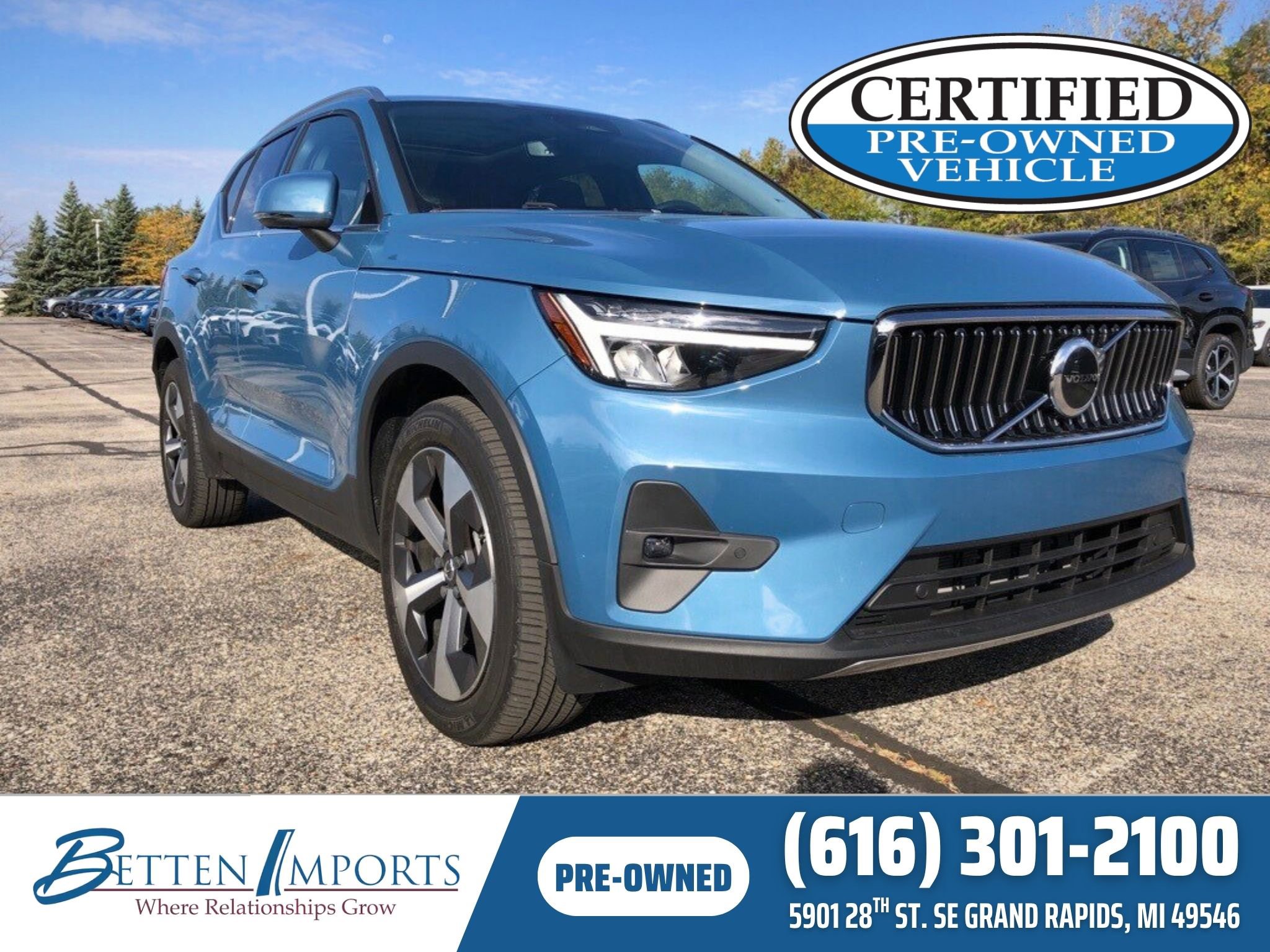 Used 2023 Volvo XC40 B5 Plus w/ Protection Package Premier
