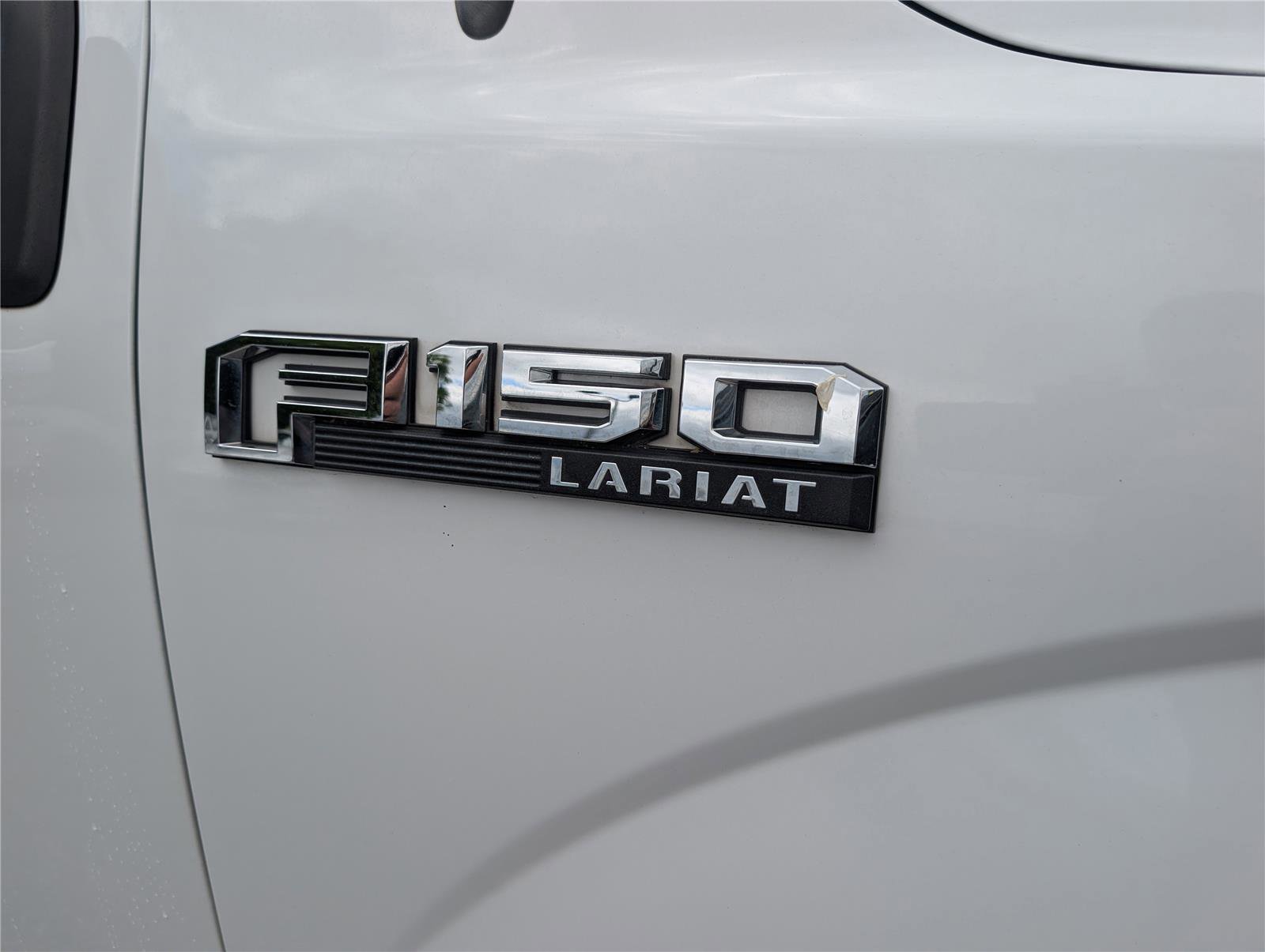 Used 2020 Ford F150 Lariat AWD/4WD image 10