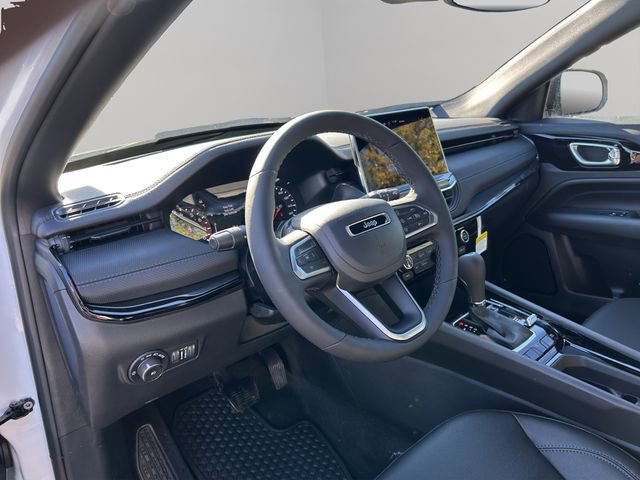 New 2026 Jeep Compass Altitude image 25
