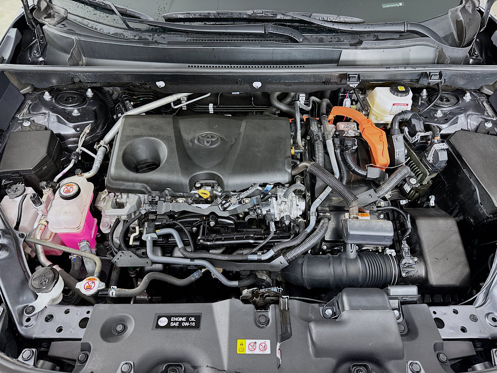 Certified 2025 Toyota RAV4 LE AWD/4WD image 28