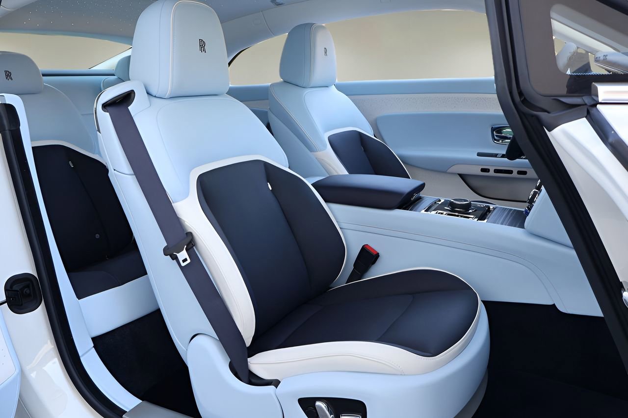 New 2026 Rolls-Royce Spectre AWD/4WD image 23