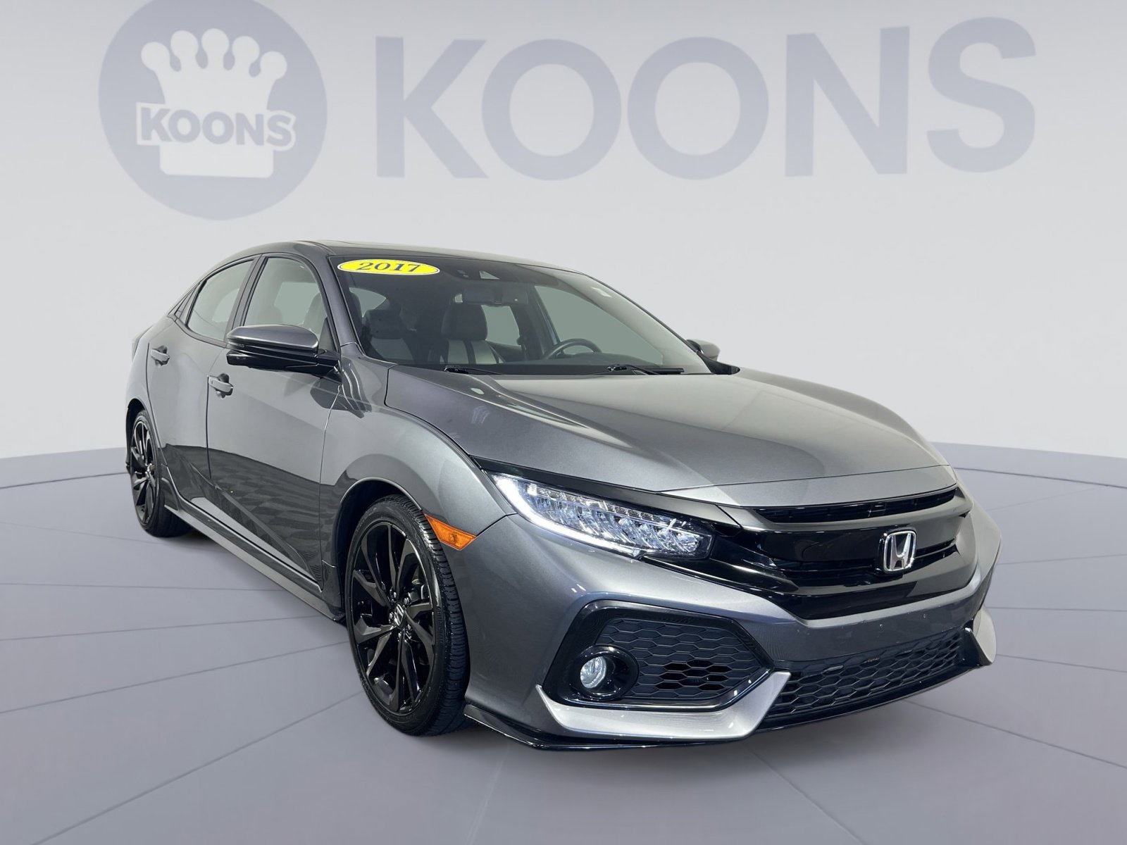 Used 2017 Honda Civic Sport Touring image 2