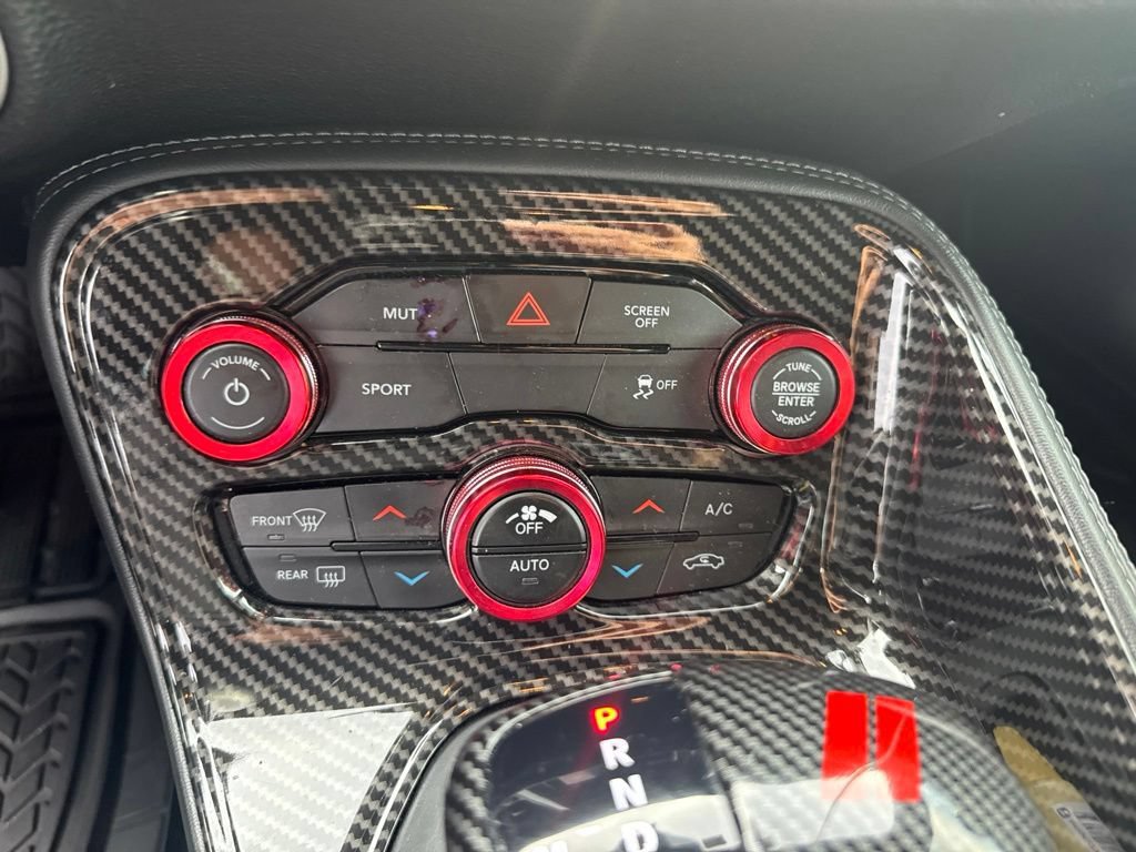 Used 2020 Dodge Challenger SXT w/ Blacktop Package RWD image 9