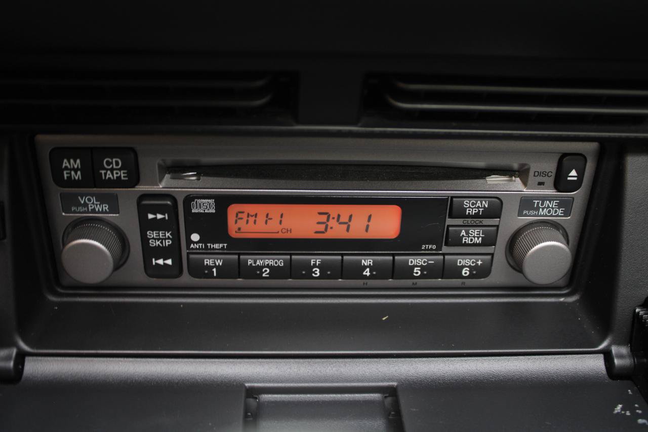 Used 2002 Honda S2000 image 27