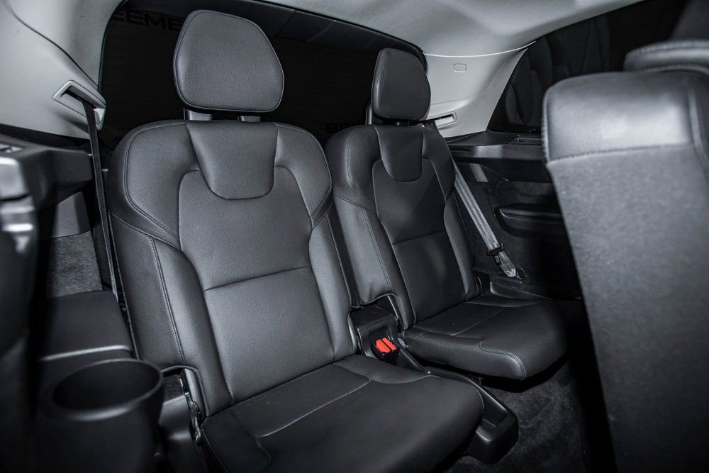 Used 2023 Volvo XC90 B6 Plus w/ Protection Package Premier image 18