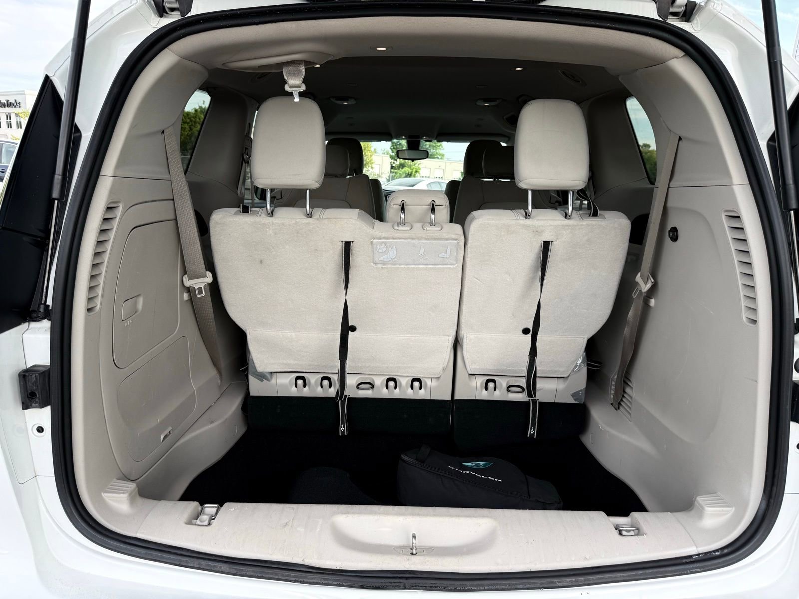 Used 2018 Chrysler Pacifica Touring Plus image 51