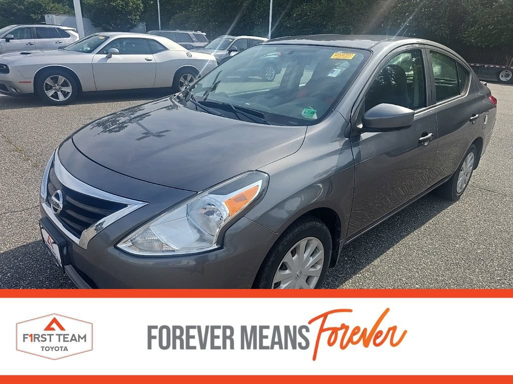 Used 2018 Nissan Versa S Plus FWD image 1