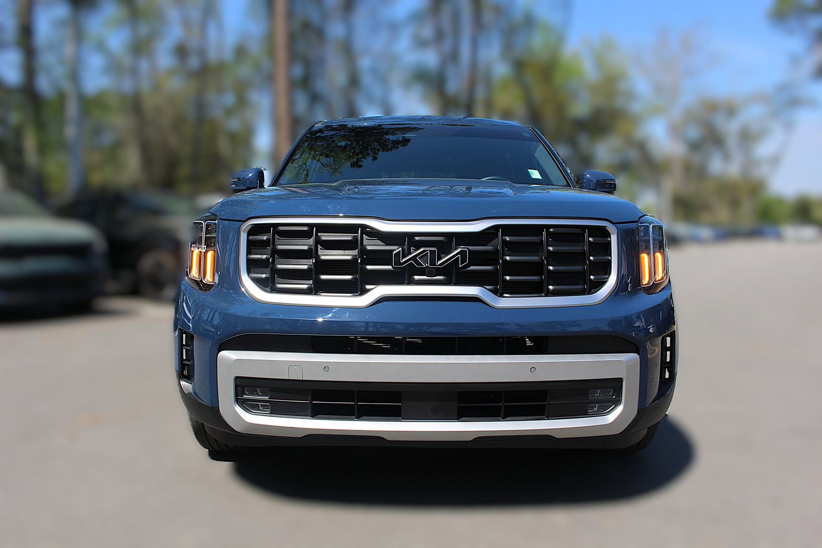 Certified 2024 Kia Telluride SX Prestige w/ Towing Package image 15