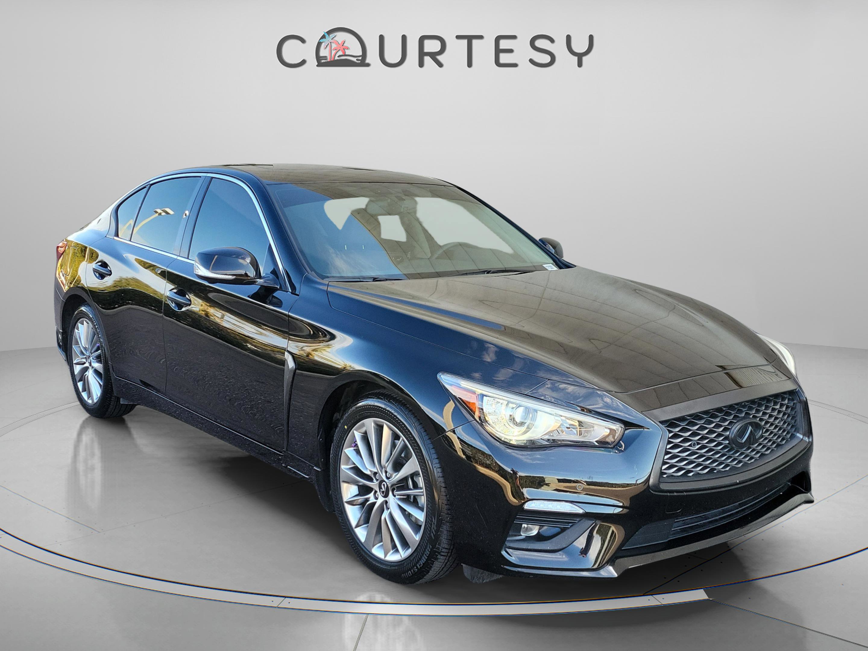 Certified 2023 INFINITI Q50 Luxe w/ Cargo Package image 5