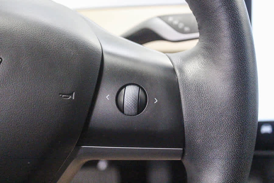 Used 2023 Tesla Model 3 Standard Range RWD image 25