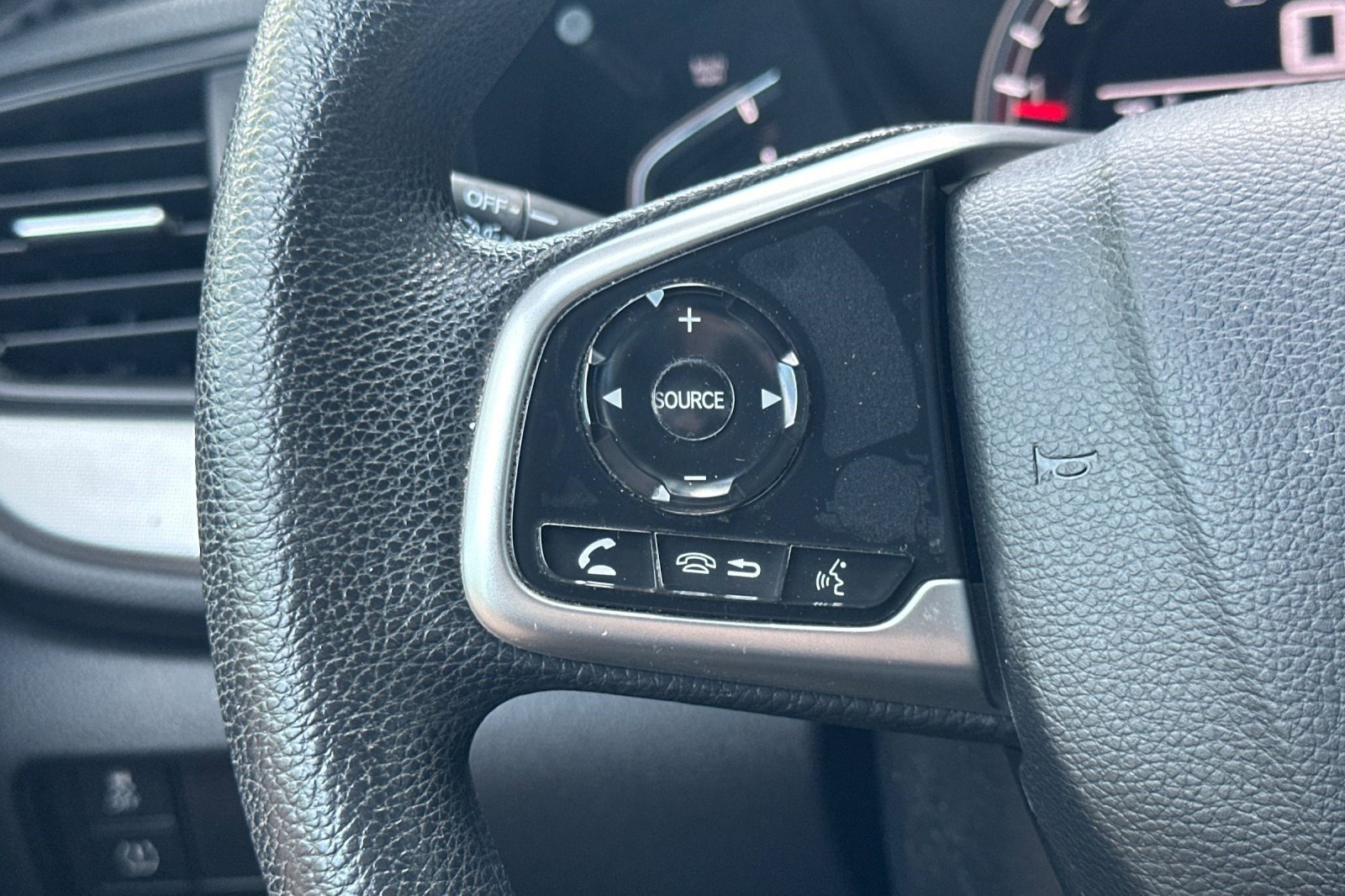 Used 2019 Honda CR-V LX image 28