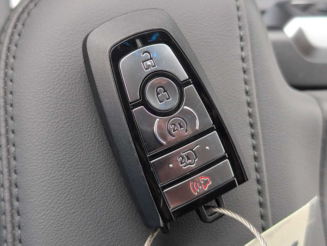 New 2026 Ford Expedition Active RWD image 24