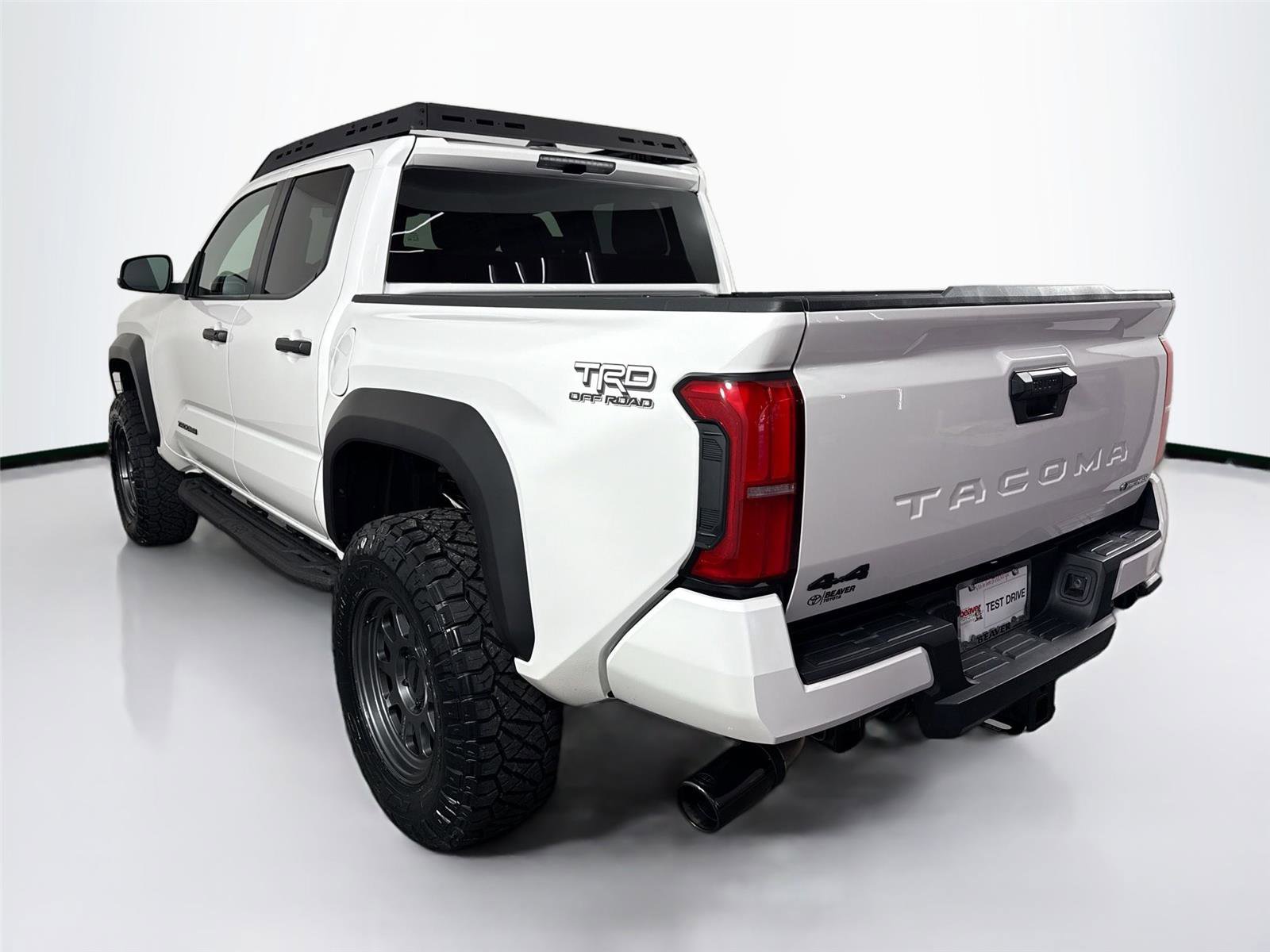 Used 2025 Toyota Tacoma 4x4 Double Cab Hybrid image 2