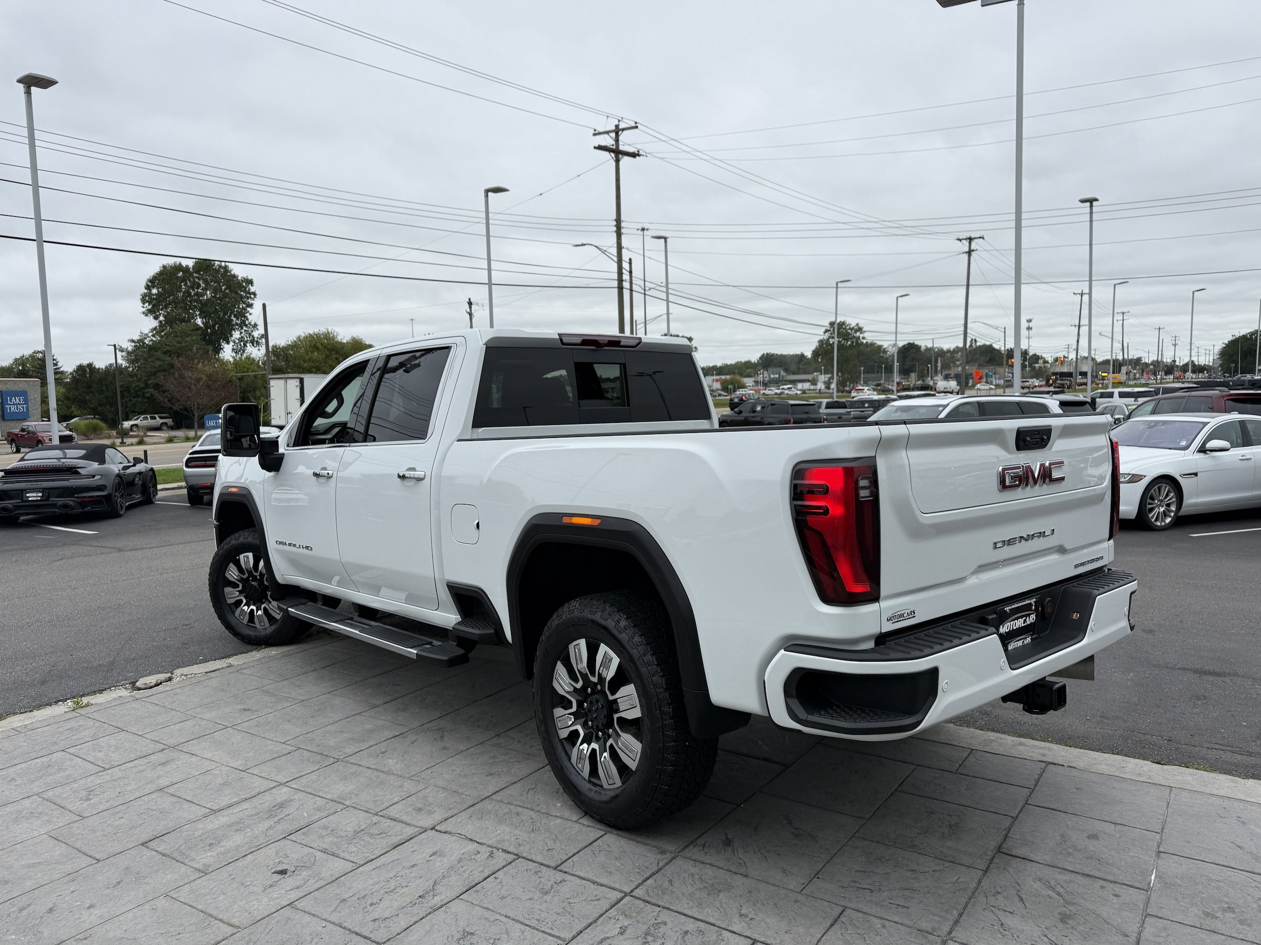 Used 2025 GMC Sierra 2500 Denali AWD/4WD image 7