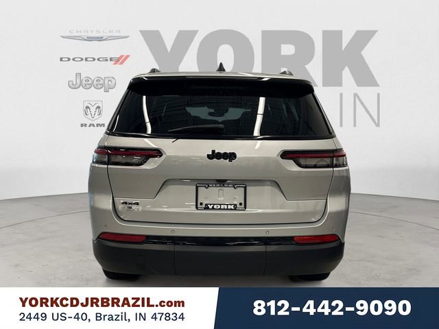 Used 2024 Jeep Grand Cherokee L Laredo AWD/4WD image 4