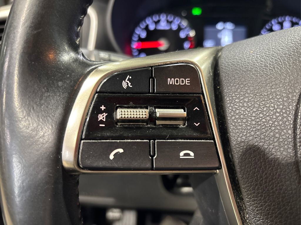 Used 2019 Kia Sorento LX w/ LX Convenience Package image 26