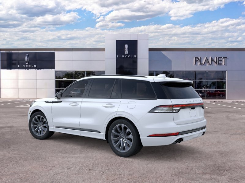 New 2026 Lincoln Aviator 2WD w/ Jet Appearance Package image 4