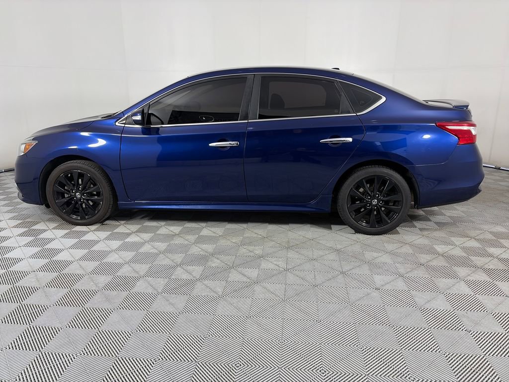 Used 2016 Nissan Sentra SR w/ Driver's Assist Package image 4