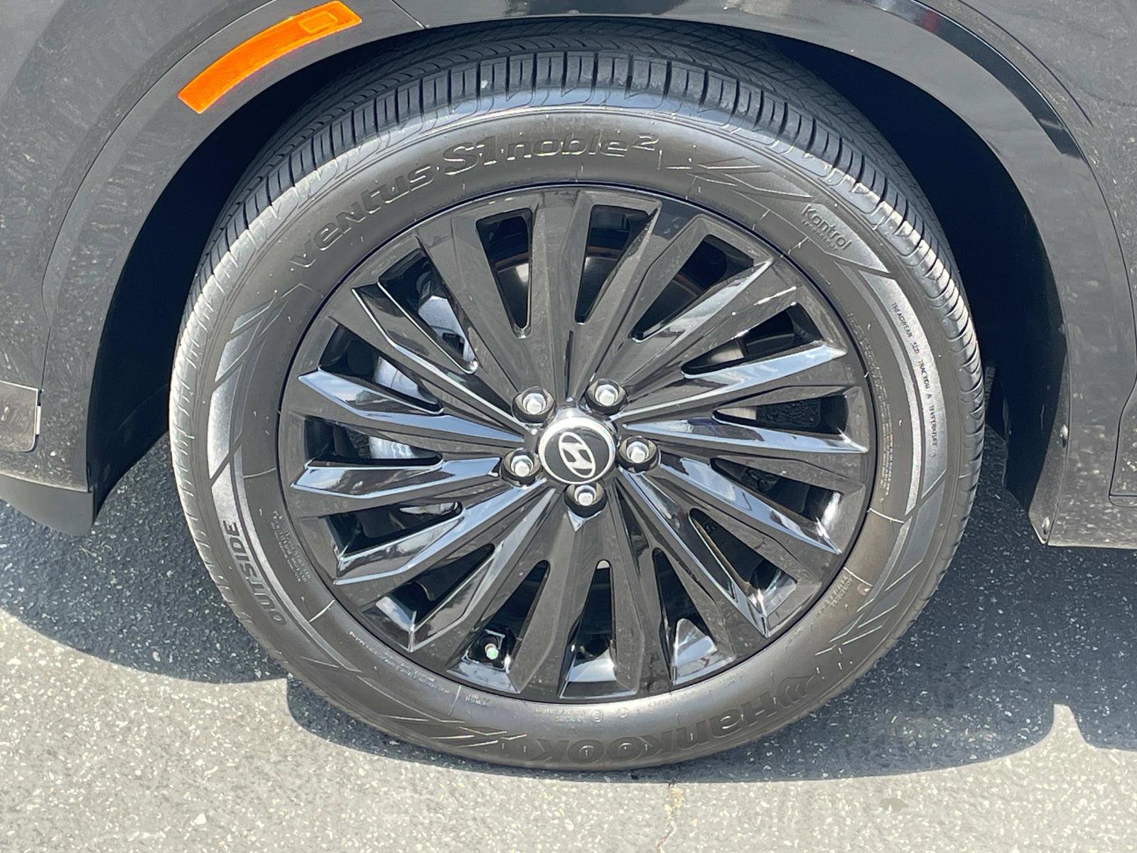 Used 2024 Hyundai Palisade Calligraphy image 30